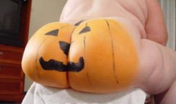 pumpkinbutt.jpg